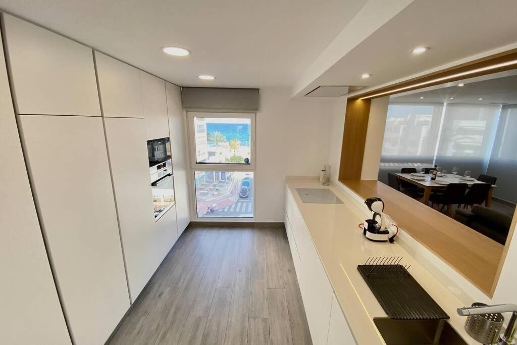 Central Modern Apartment 3 Bed 2 Bath El Campello Dış mekan fotoğraf